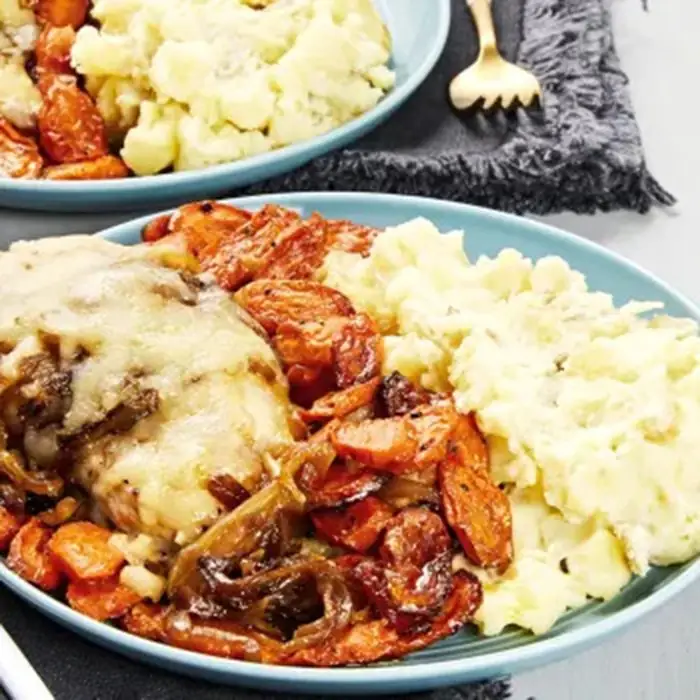 French Onion Chicken with Roasted Carrots & Mashed Potatoes (American Chicken)